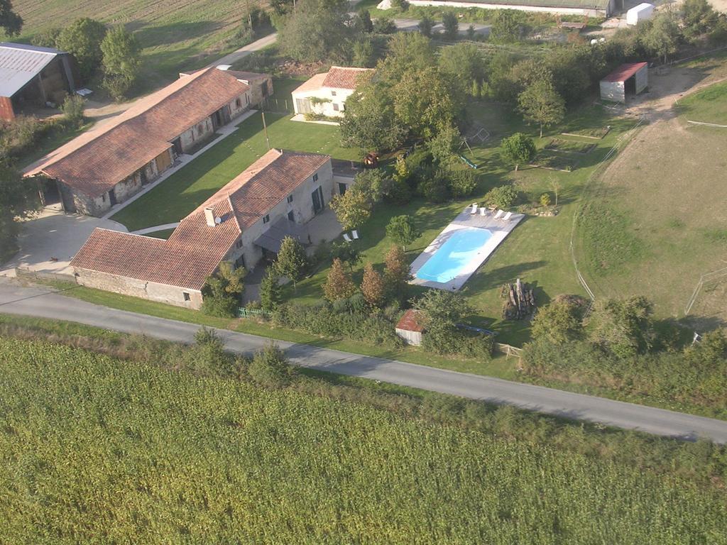 Le Vieux Logis De La Galocherie Sainte-Florence Bagian luar foto